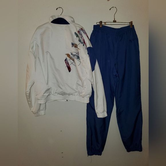 SALE Reebok tracksuit/jogger - Picture 3 of 7